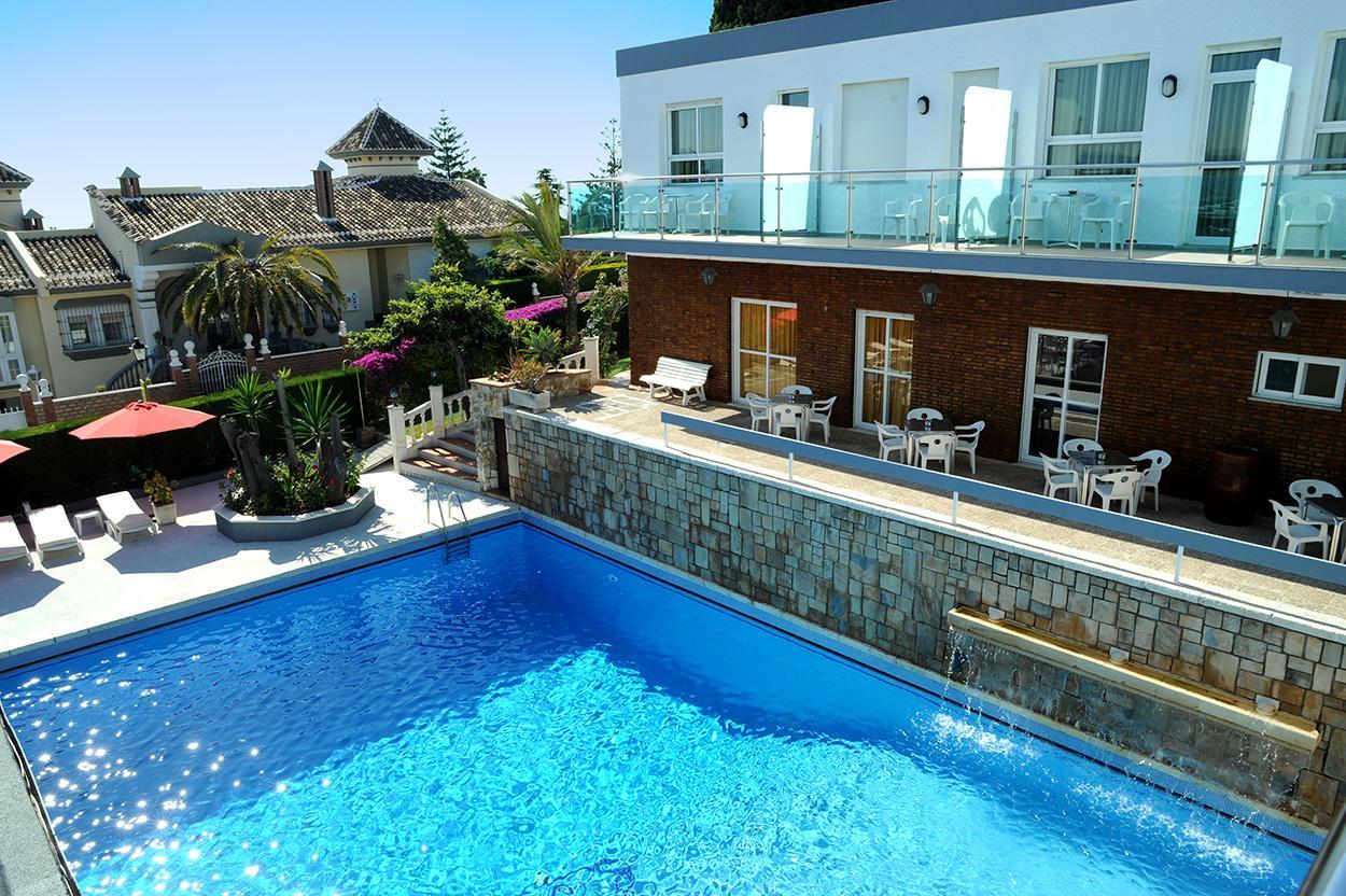 Hotel Complejo Los Rosales 토레몰리노스 외부 사진